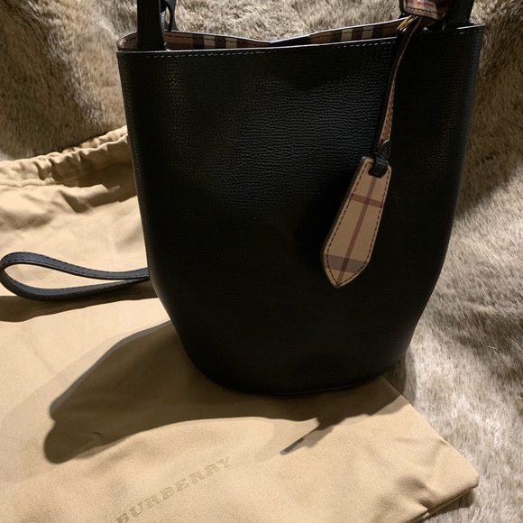 Burberry Crossbody Bucket Bag - Picture 10 of 16